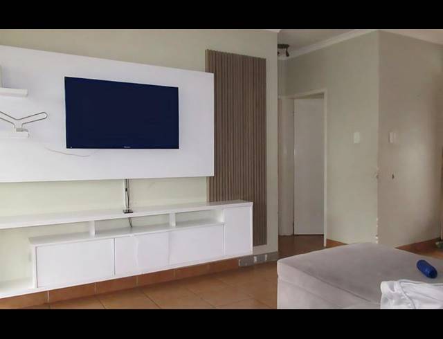 2 BEDROOM APARTMENT FOR SALE IN TOWERBY